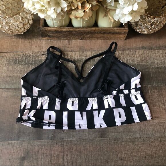 Victoria’s Secret PINK Sports Bra - Picture 2 of 3